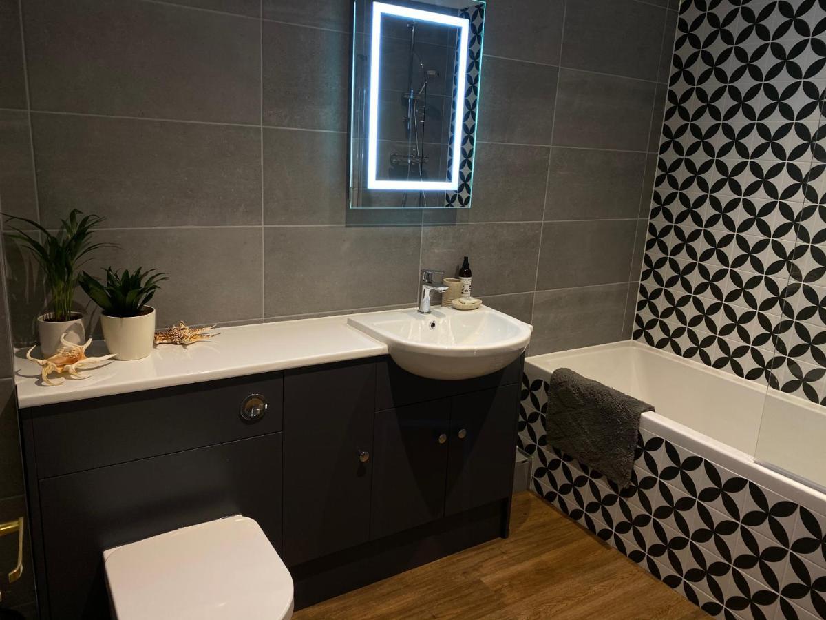 Apartment Spacious Luxury Flat In Swanage, Close To With Parking *